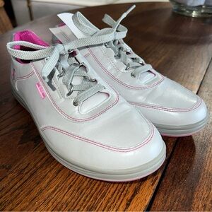 SAS Womens Sporty Bianco Pink Pearl Leather Shoes Sz 7.5M